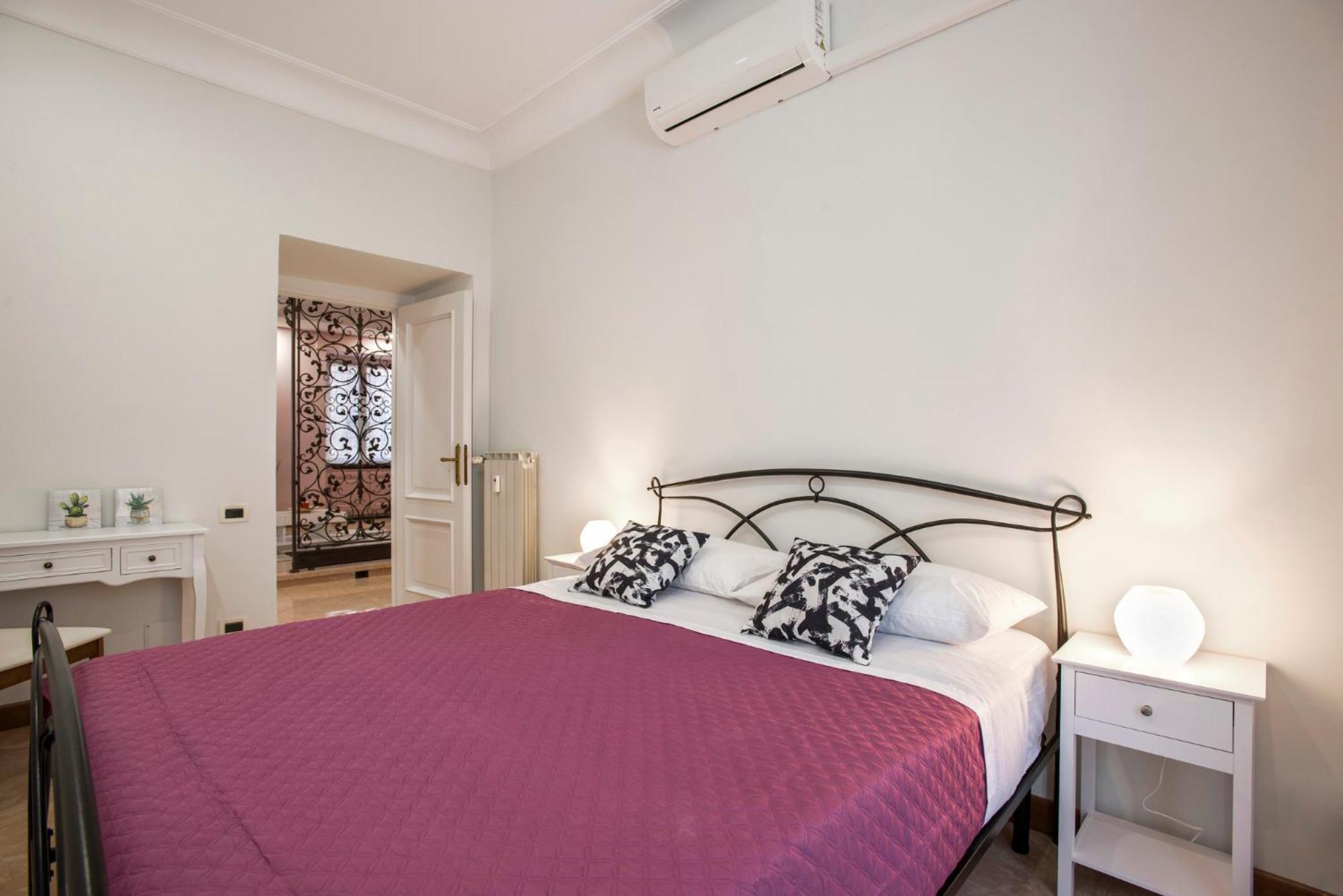 Appia Luxe - A Poche Fermate Del Centro Roma Exterior foto